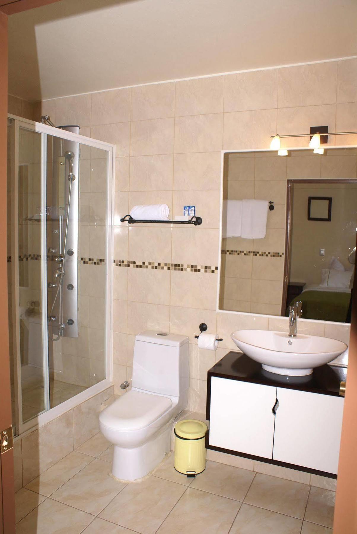Hotel Baviera Парал Екстериор снимка